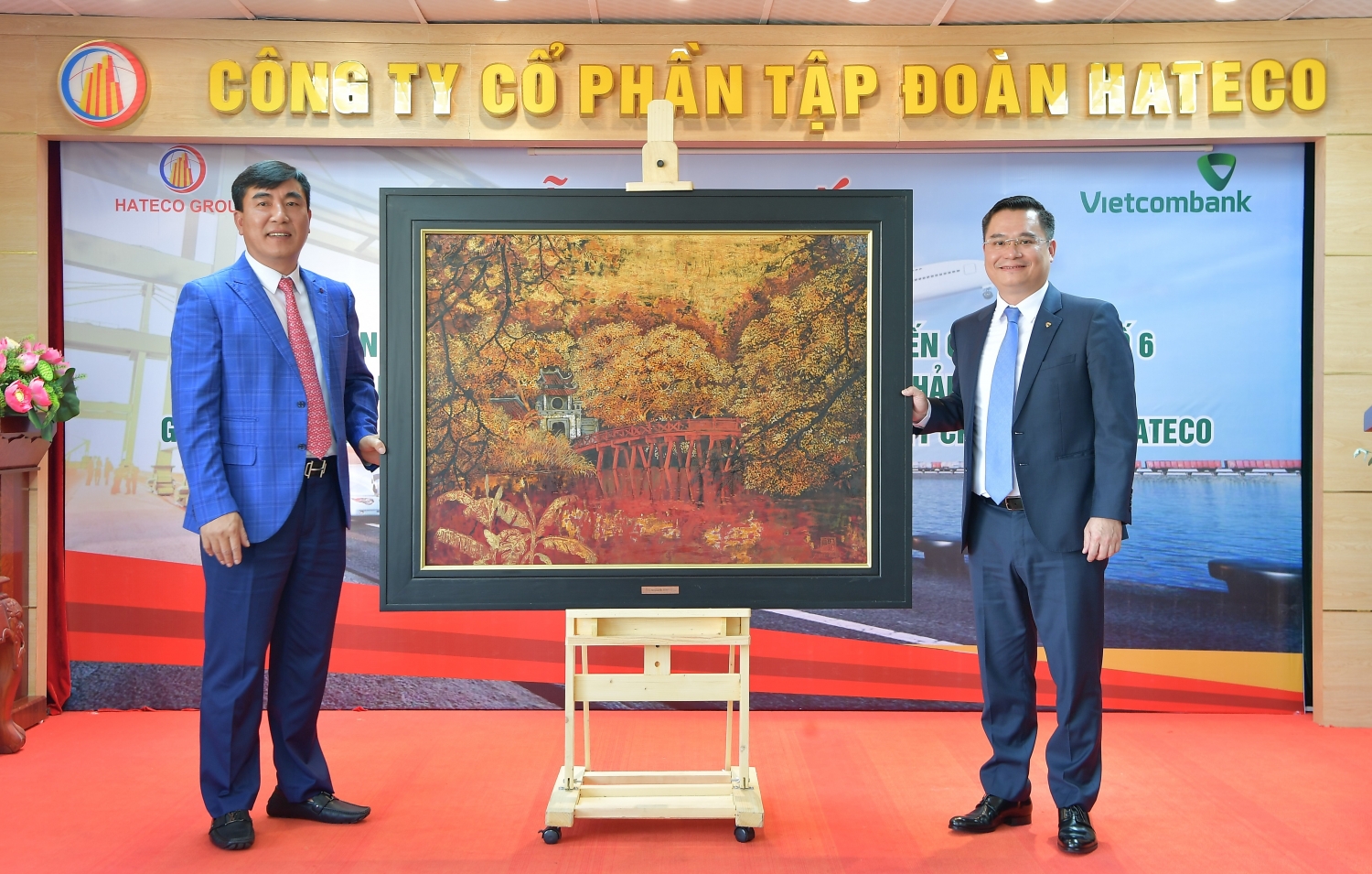 Vietcombank và Hateco Group ký kết Thỏa thuận hợp tác toàn diện