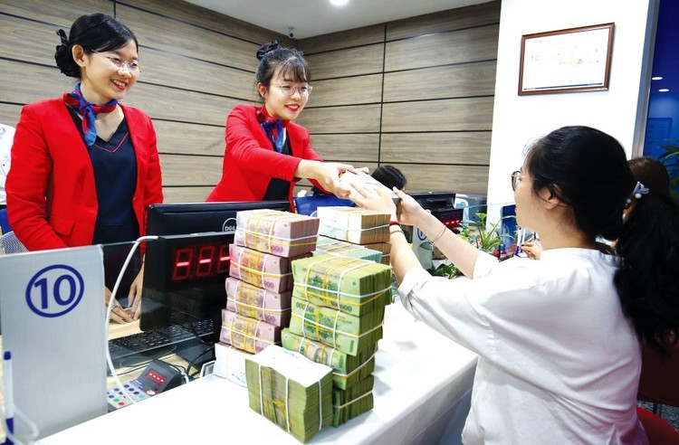 Tin ngân hàng nổi bật trong tuần qua: NHNN sẽ vận động các nhà băng giữ ổn định lãi vay