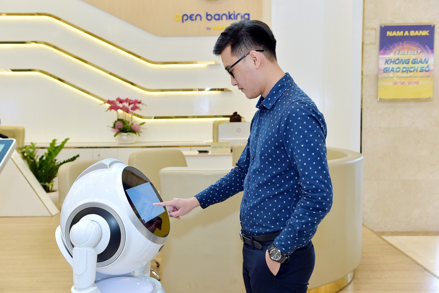 Tin nhanh ngân hàng ngày 14/11: Nam A Bank tăng trưởng nhờ đẩy mạnh số hóa Tin nhanh ngân hàng ngày 14/11: Nam A Bank tăng trưởng nhờ đẩy mạnh số hóa