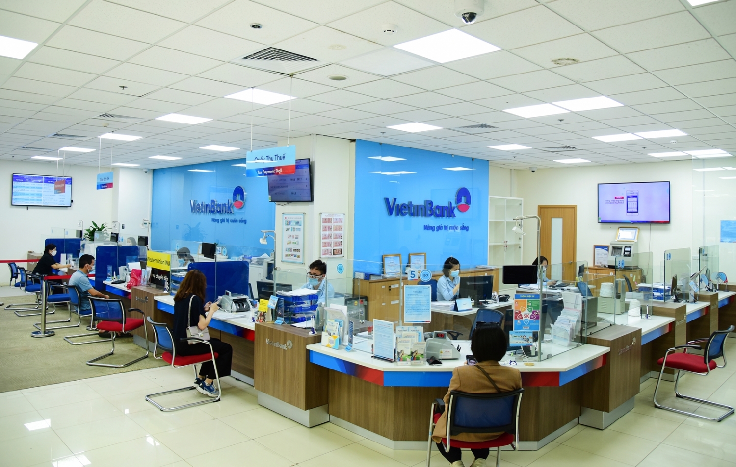 Tin ngân hàng ngày 1/11: Nam Á Bank tăng lãi suất tiền gửi lên đến 11%/năm