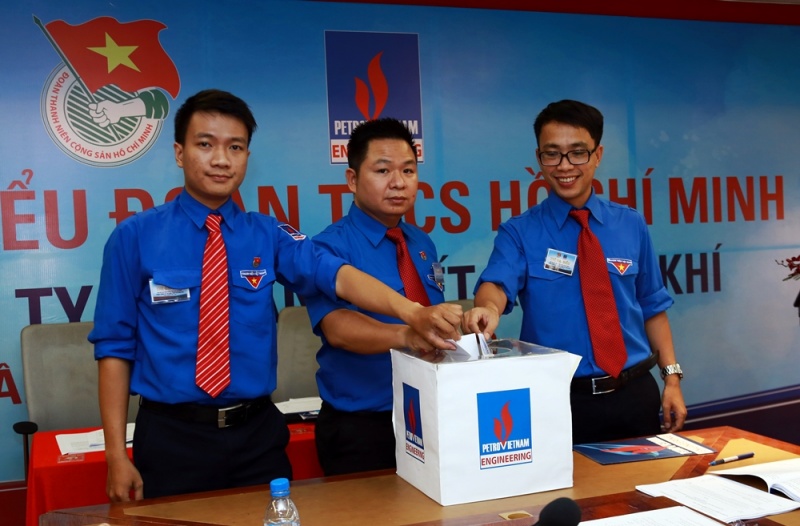 tuoi tre pve xung kich hoi nhap quoc te