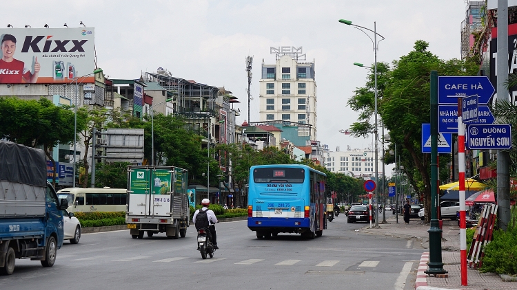 [ẢNH] Cảnh sát giao thông Hà Nội xử lý vi phạm nồng độ cồn trong mùa dịch Covid-19