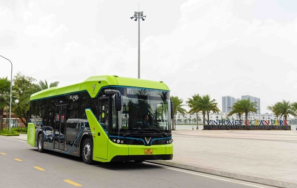 Những đối tượng được trợ giá khi sử dụng xe buýt điện