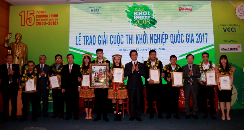 khoi day tinh than khoi nghiep trong gioi tre