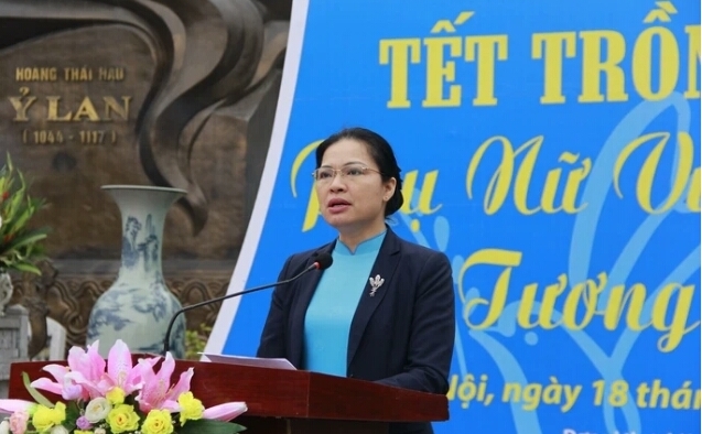 Phát động ''Tết trồng cây - phụ nữ vun trồng tương lai''