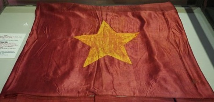kham pha kho tu lieu quy ve mat tran viet minh