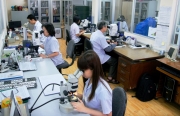 vpi mo rong thi truong cung cap dich vu khoa hoc cong nghe ra ngoai nganh