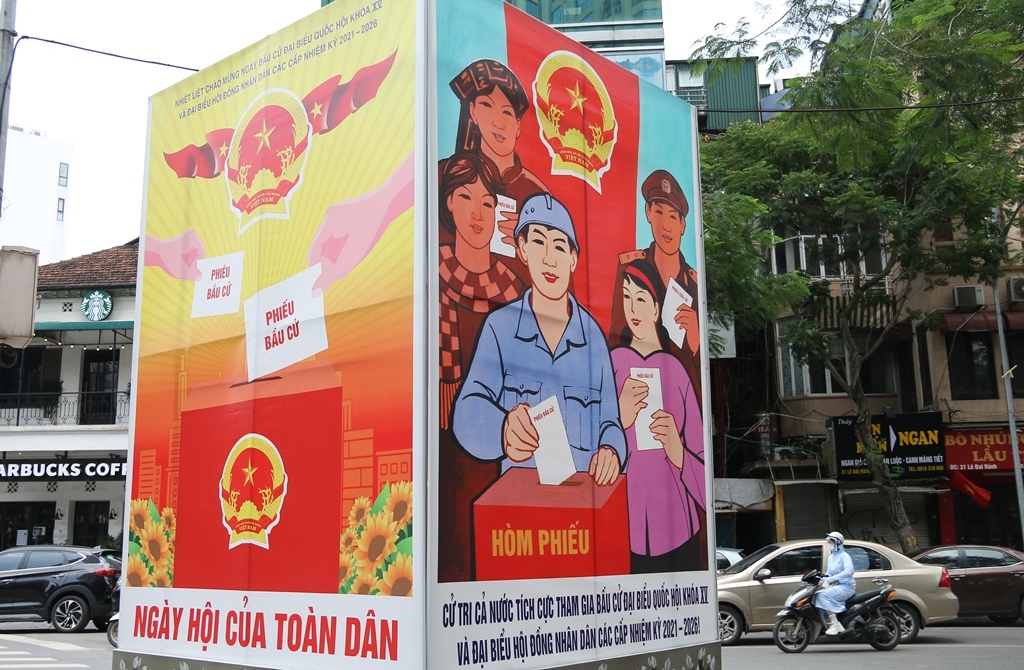 Hà Nội trang hoàng rực rỡ mừng ngày hội lớn Hà Nội trang hoàng rực rỡ mừng ngày hội lớn