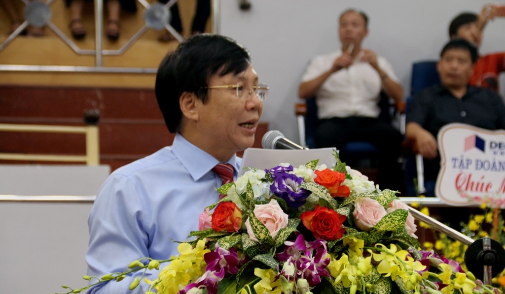 khai mac giai bong ban cup hoi nha bao viet nam lan thu xii nam 2018