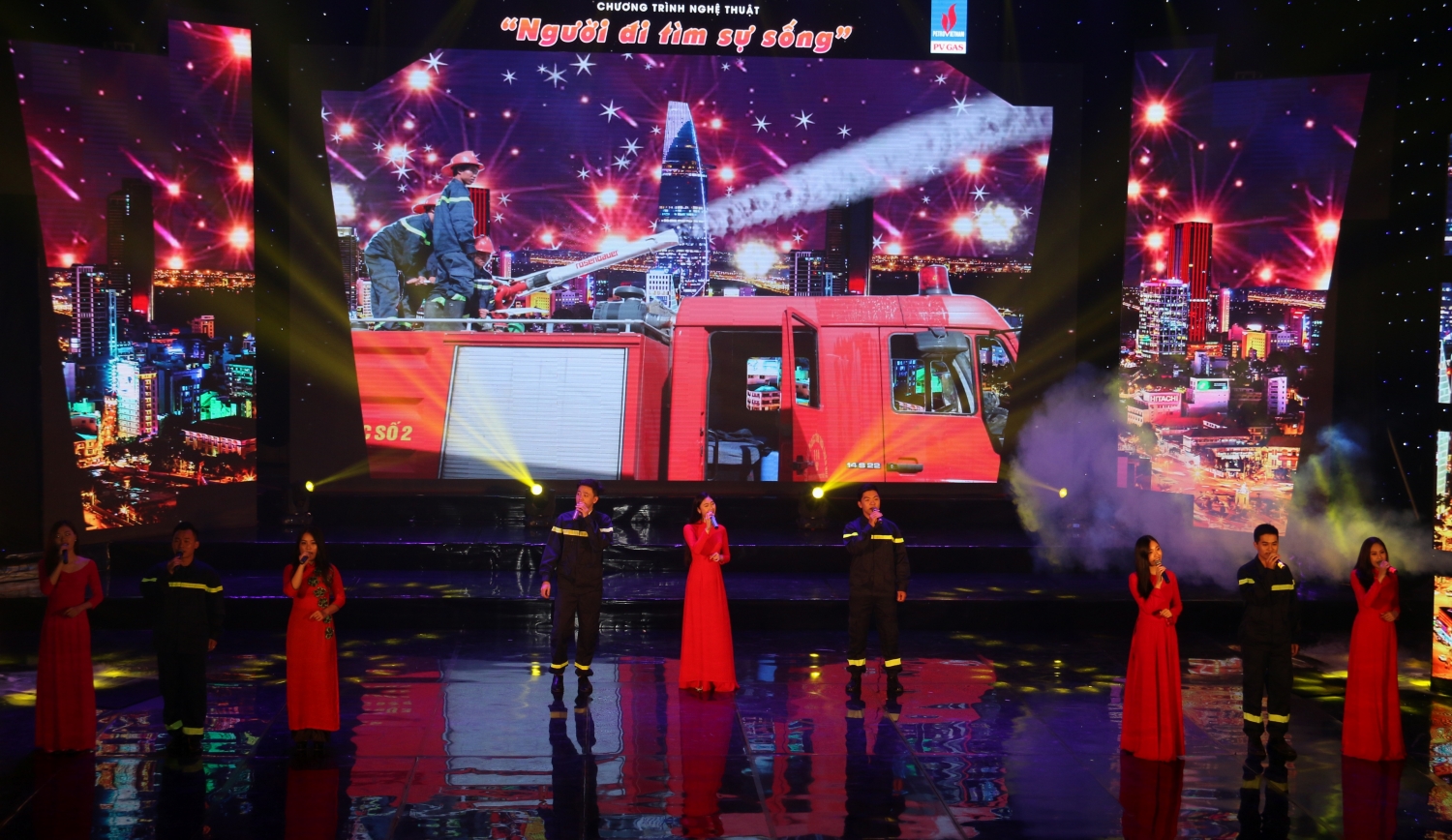pvgas dong hanh cung chuong trinh nghe thuat nguoi di tim su song