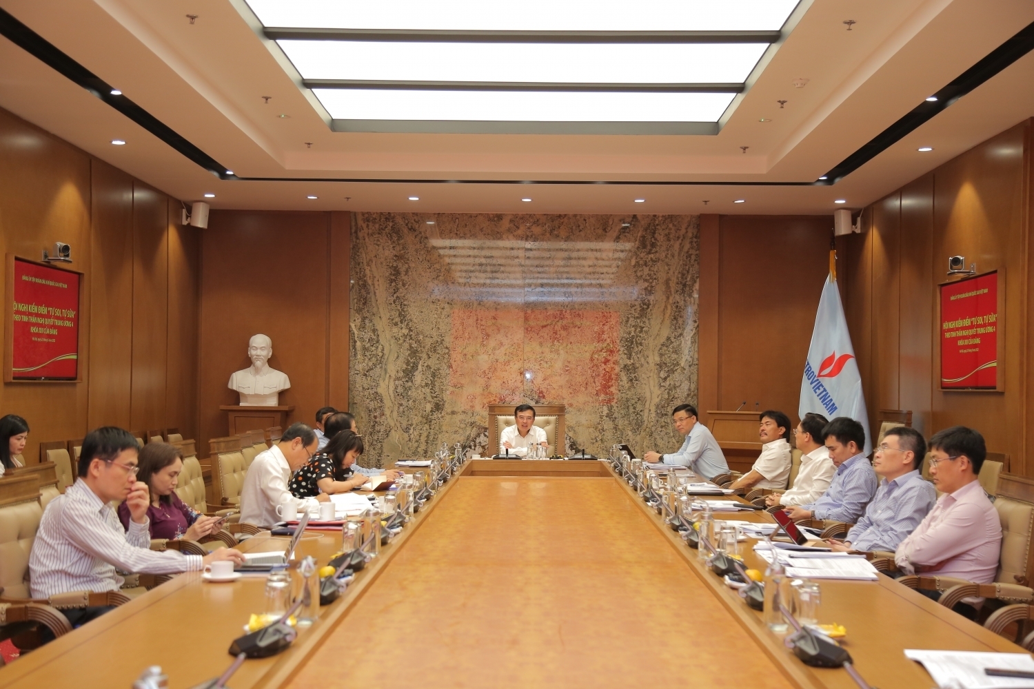 Đảng ủy Tập đoàn tổ chức Hội nghị kiểm điểm theo tinh thần Tự soi - Tự sửa