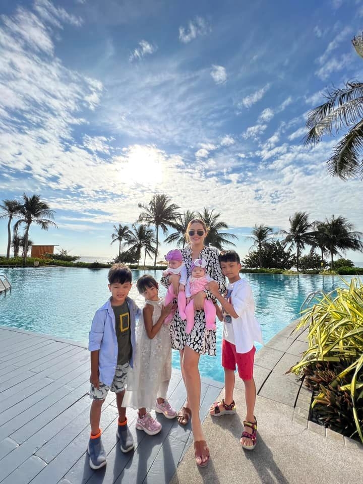 Sao Việt ngày 12/2/2022: Đoàn Di Băng phản ứng trước thông tin 