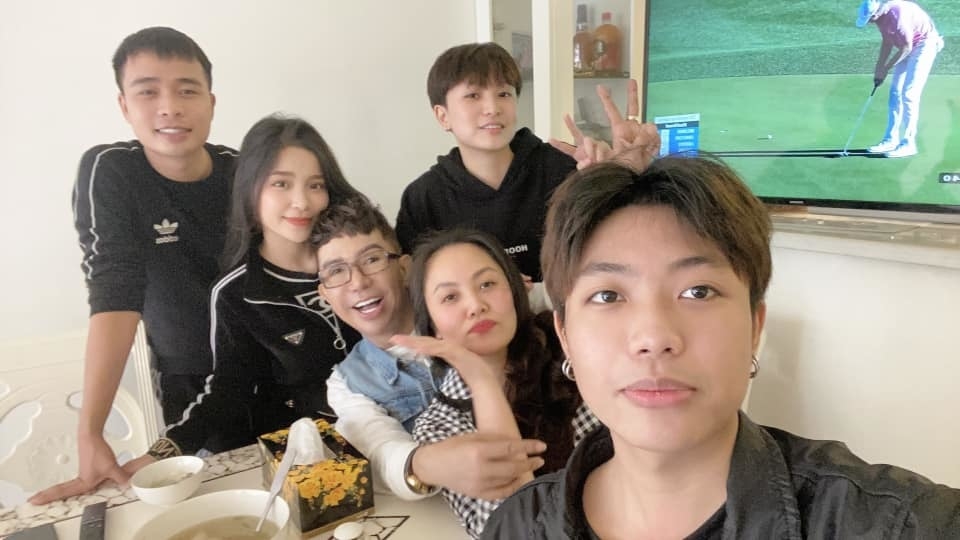 Sao Việt ngày 14/2/2022: Bình An cầu hôn á hậu Phương Nga sau 1500 ngày yêu nhau