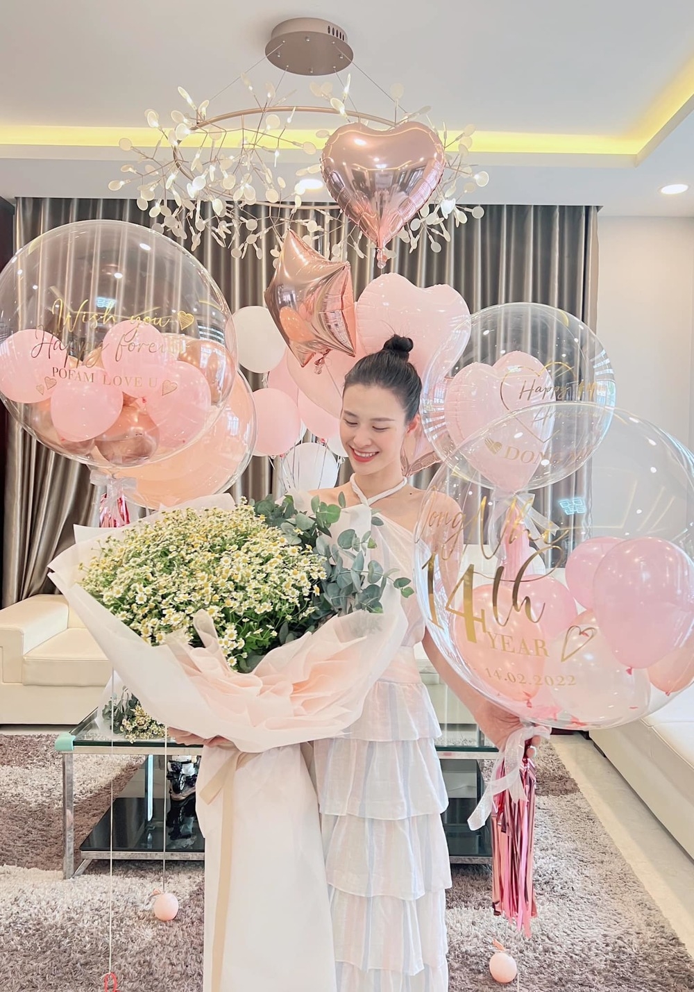 Sao Việt ngày 15/2/2022: Khoảnh khắc hạnh phúc của sao Việt đón Valentine