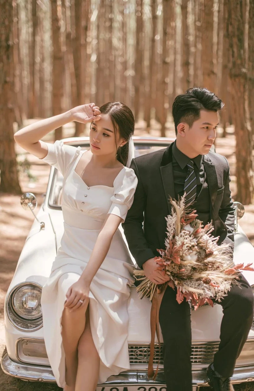 Sao Việt ngày 8/3/2022: Em gái Cẩm Ly bất ngờ 