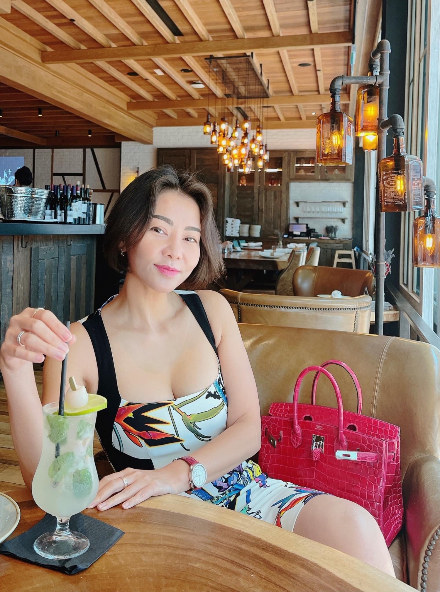 Sao Việt ngày 15/3/2022: Đỗ Thị Hà rạng rỡ trước thềm Miss World Sao Việt ngày 15/3/2022: Đỗ Thị Hà rạng rỡ trước thềm Miss World