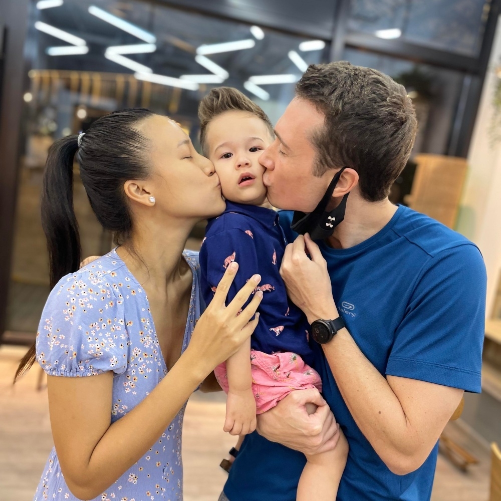 Sao Việt ngày 18/3/2022: Đức Phúc tham gia thiện nguyện giúp đỡ trẻ em mồ côi do Covid-19