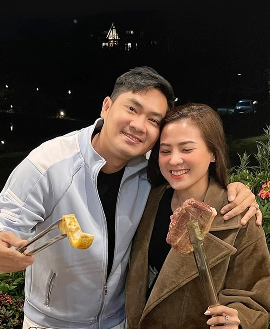 Sao Việt ngày 26/3/2022: Quý tử nhà Phạm Hương ra dáng 