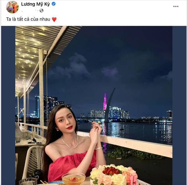 Sao Việt ngày 29/3/2022: Bảo Thy hiếm hoi khoe ảnh chụp chung với gia đình chồng Sao Việt ngày 29/3/2022: Bảo Thy hiếm hoi khoe ảnh chụp chung với gia đình chồng