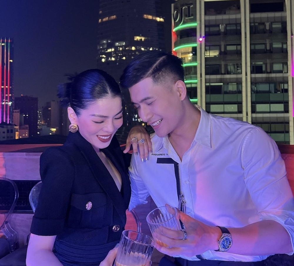 Sao Việt ngày 30/3/2022: Cựu thành viên nhóm HKT tung ảnh cưới đặc biệt Sao Việt ngày 30/3/2022: Cựu thành viên nhóm HKT tung ảnh cưới đặc biệt