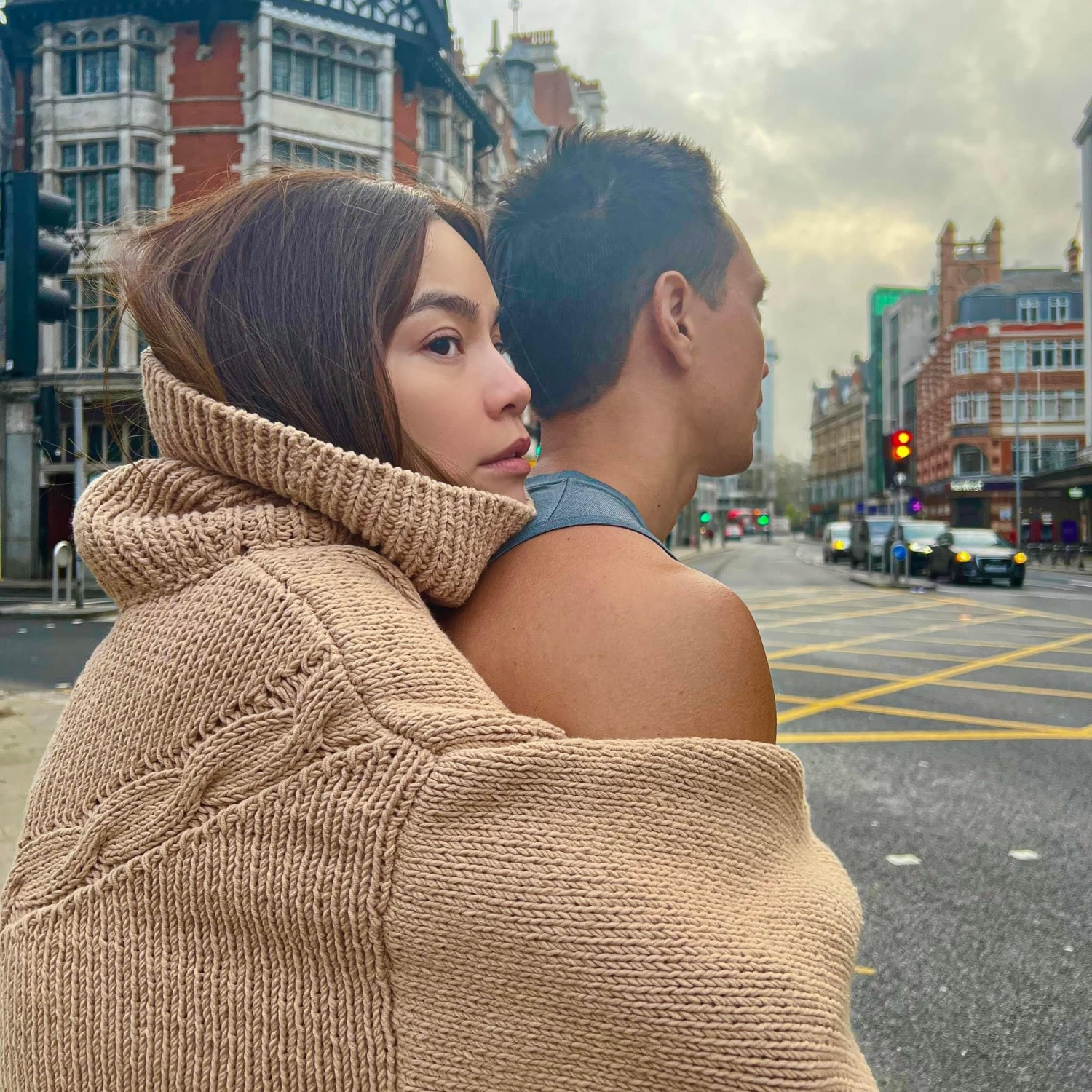 Sao Việt ngày 2/4/2022: AMEE chiếm trọn spotlight dù chỉ diện váy đen đơn giản Sao Việt ngày 2/4/2022: AMEE chiếm trọn spotlight dù chỉ diện váy đen đơn giản