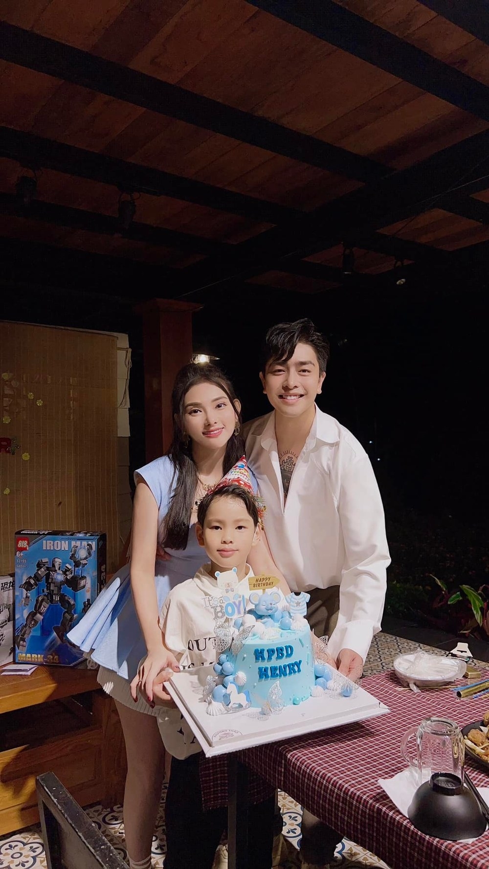 Sao Việt ngày 9/4/2022: Loạt khoảnh khắc ngộ nghĩnh của bé Leon nhà Hà Hồ