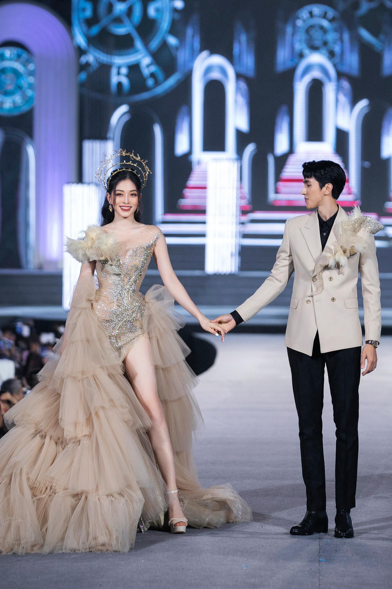 Sao Việt hôm nay 19/4: Phương Nga và Bình An trở thành Sao Việt hôm nay 19/4: Phương Nga và Bình An trở thành