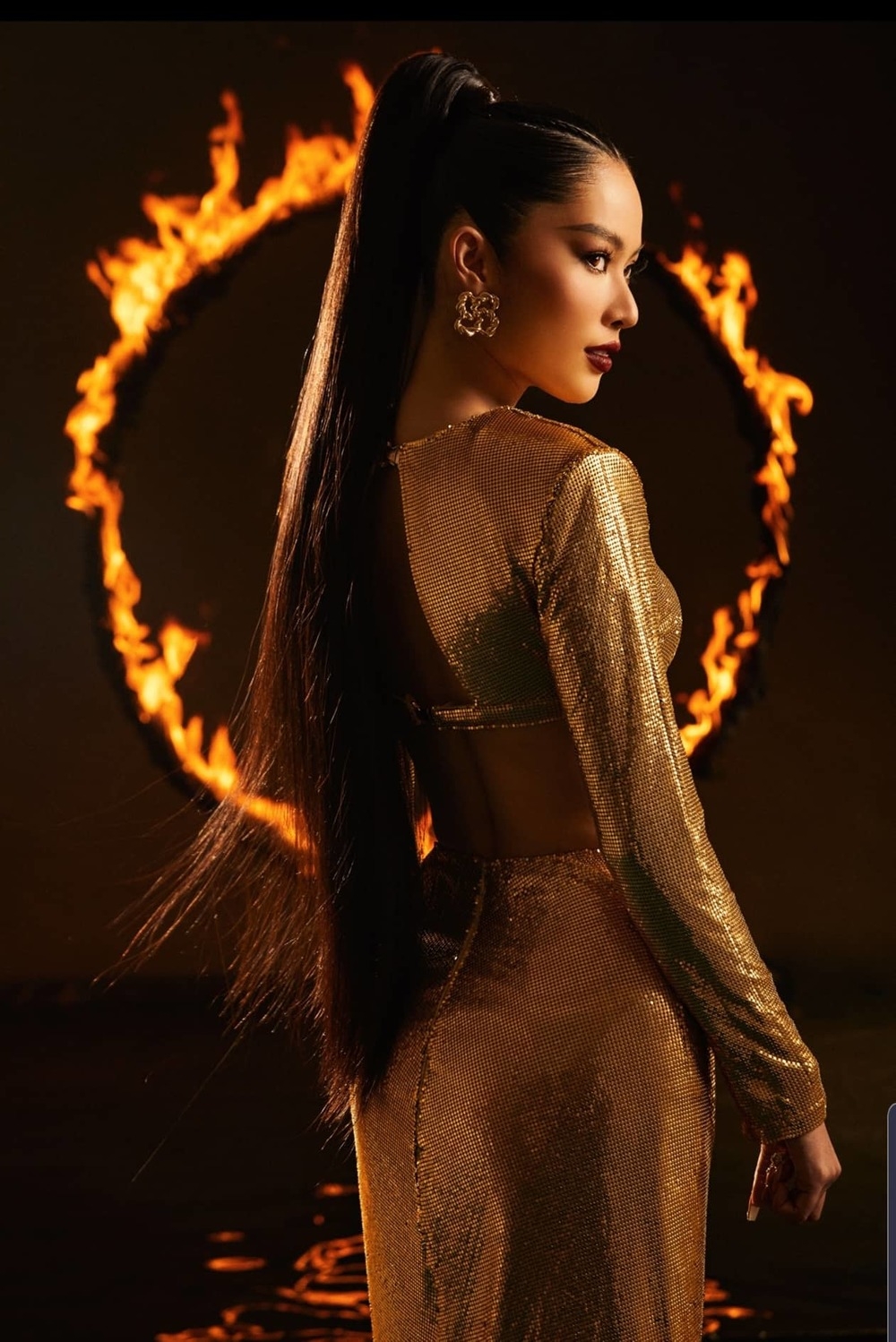 Sao Việt hôm nay 20/4: Lệ Nam Anh khoe tạo hình mới khi vào top 71 MU Sao Việt hôm nay 20/4: Lệ Nam Anh khoe tạo hình mới khi vào top 71 MU