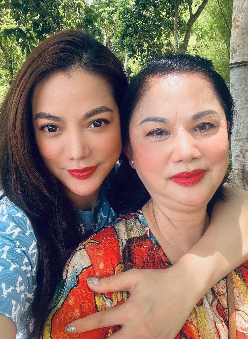 Sao Việt hôm nay 1/5: Chồng cũ Lâm Khánh Chi chuẩn bị kết hôn? Sao Việt hôm nay 1/5: Chồng cũ Lâm Khánh Chi chuẩn bị kết hôn?