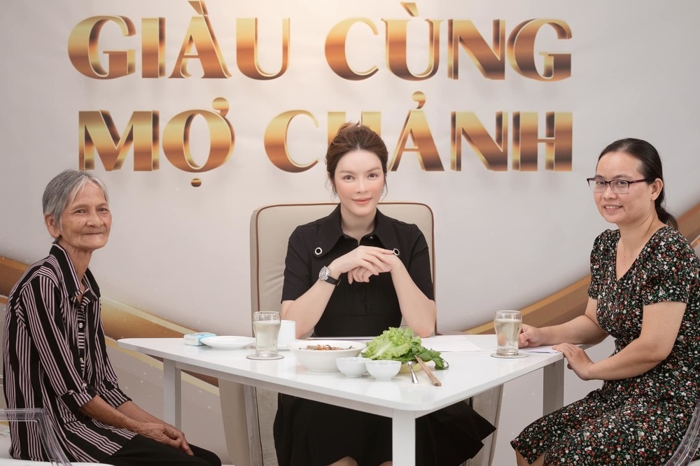 Sao Việt hôm nay 2/5: Lý Nhã Kỳ xây biệt thự hỗ trợ hoàn cảnh khó khăn