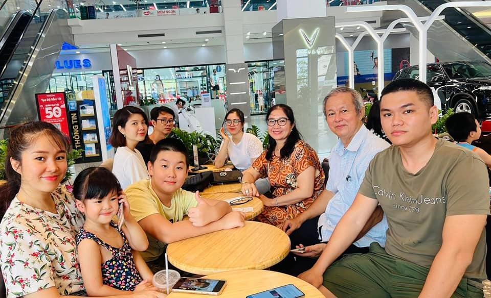 Sao Việt hôm nay 3/5: Bảo Thy hiếm hoi xuất hiện cùng chồng đại gia