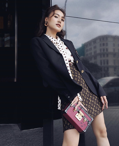 Tin hot giải trí ngày 8/8: Dàn mỹ nhân Việt diện blazer với nhiều phong cách