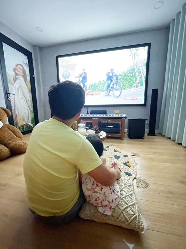 Tin hot giải trí ngày 20/9: Mai Hồ khoe khoảnh khắc kỷ niệm 6 năm bên 