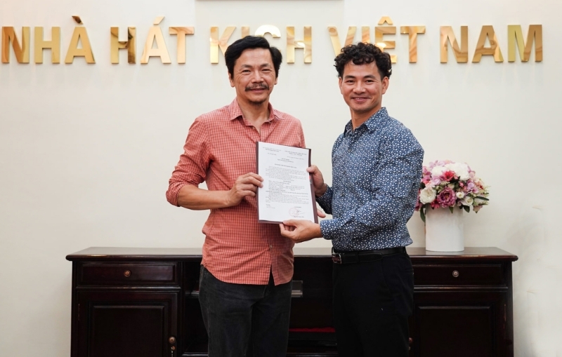 Sao Việt ngày 4/10: Vy Oanh khẳng định không rút đơn tố cáo CEO Đại Nam