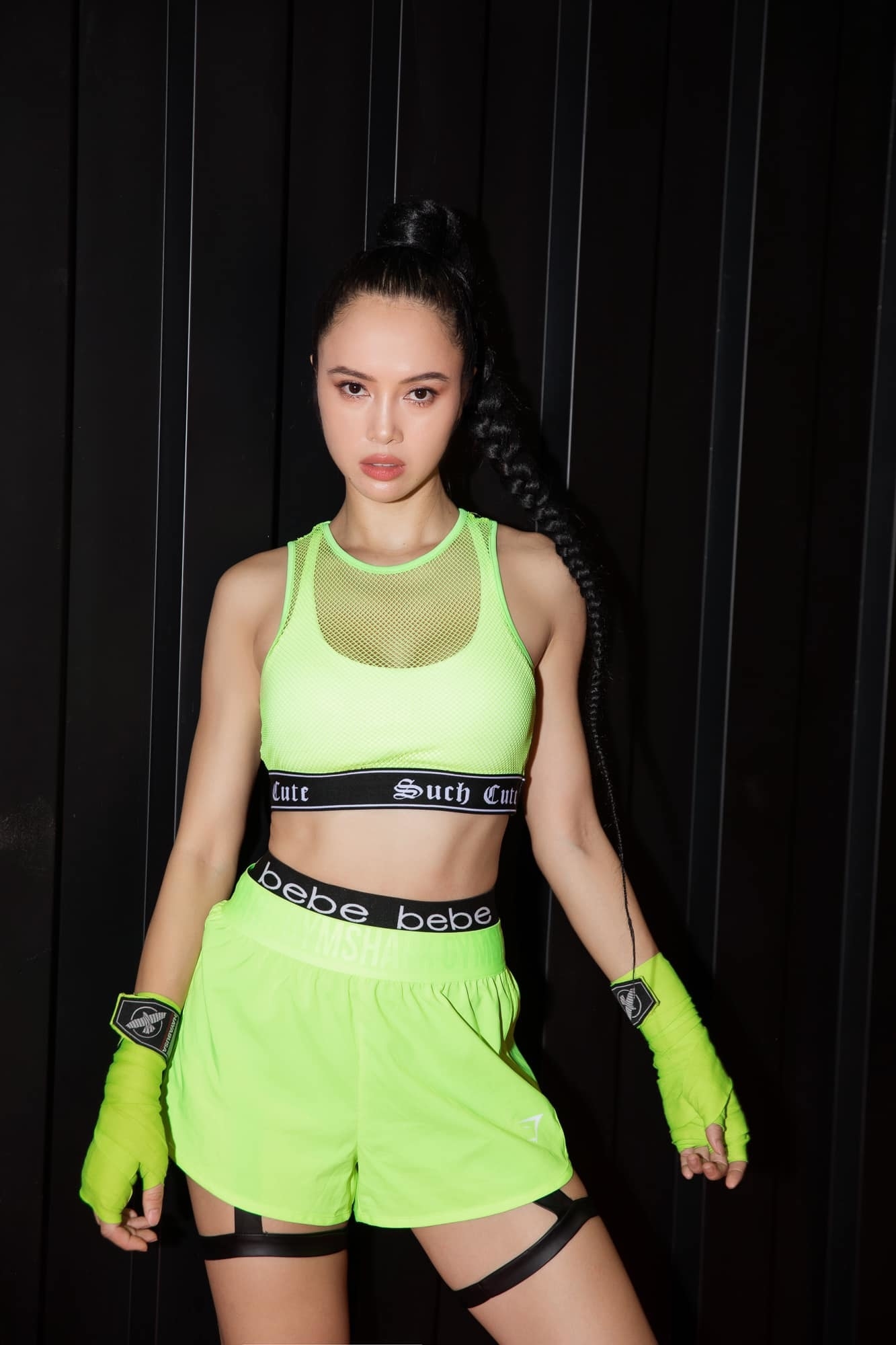 Sao Việt ngày 10/11: Hải Tú comeback MXH, đứng chung khung hình với Sơn Tùng