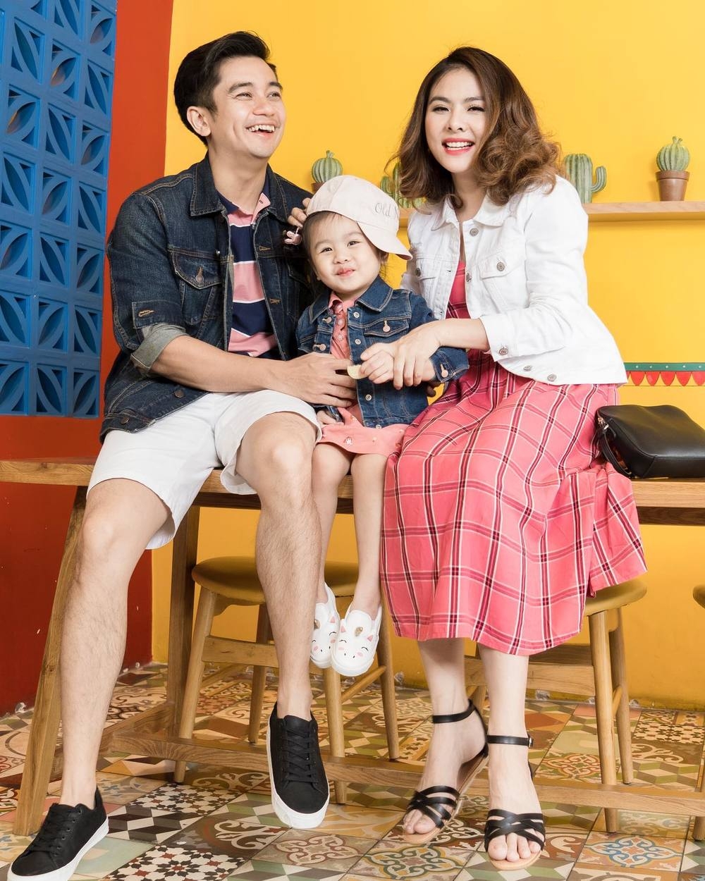 Sao Việt ngày 27/11: Á hậu Kim Duyên chính thức sang Israel tham dự Miss Universe 2021
