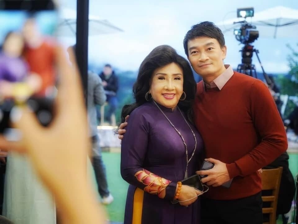 Sao Việt ngày 3/12: Cao Thái Hà gây chú ý khi tham gia gameshow