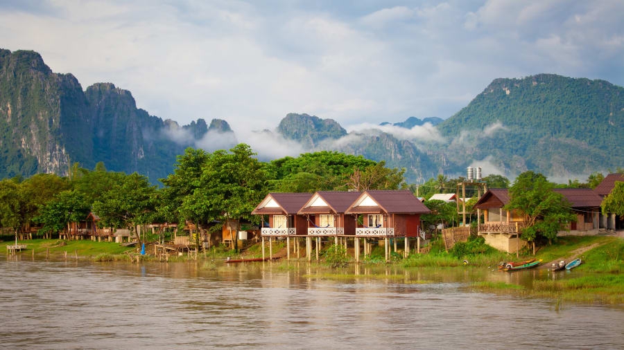 Du lịch Lào, tìm lại cảm giác thanh tịnh chốn tâm linh và làng quê du lich lao tim lai cam giac thanh tinh chon tam linh va lang que