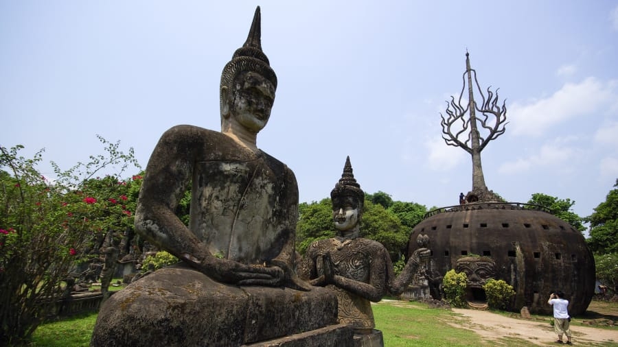 Du lịch Lào, tìm lại cảm giác thanh tịnh chốn tâm linh và làng quê du lich lao tim lai cam giac thanh tinh chon tam linh va lang que