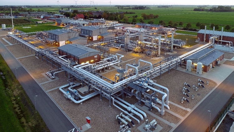 Tốc độ bơm khí đốt vào các kho chứa ở châu Âu xuống mức thấp nhất