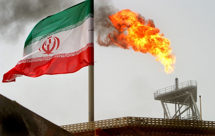Hoạt động xuất khẩu dầu của Iran đang diễn ra suôn sẻ