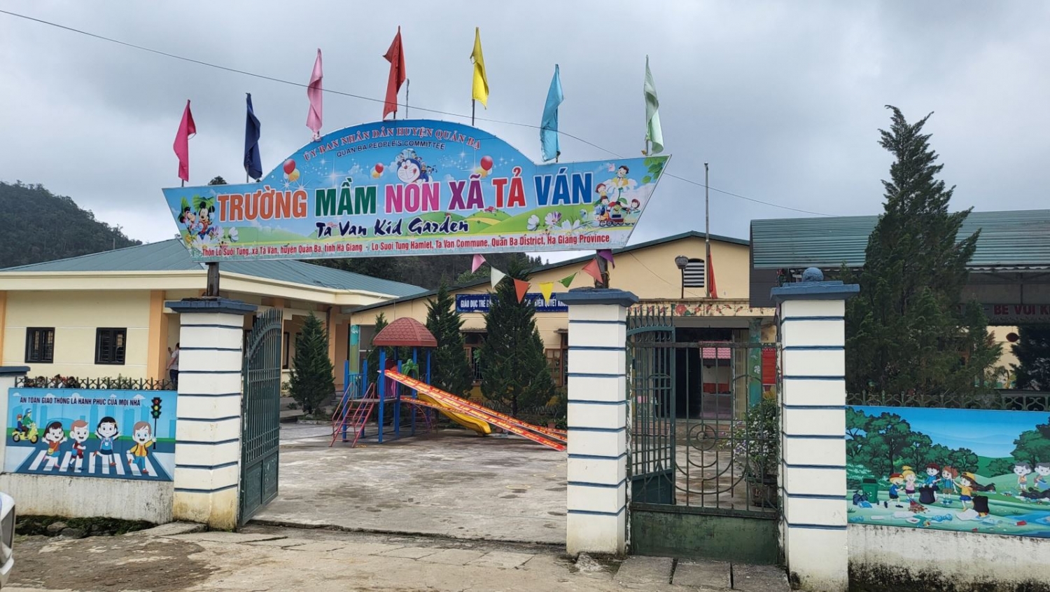 BSR vượt núi, băng rừng xây trường cho trẻ vùng cao