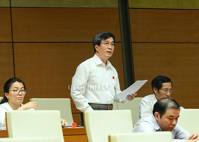 “Dọn tổ đón đại bàng thì cũng nên rắc thóc cho chim sẻ”!