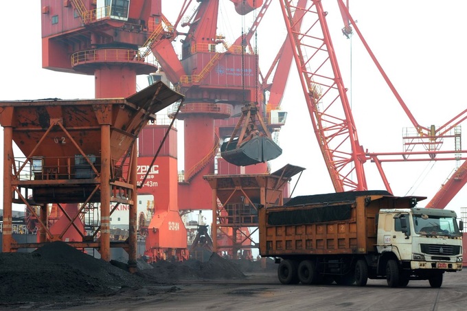 Phương Tây xa lánh than đá Nga, Trung Quốc mua mạnh - 1