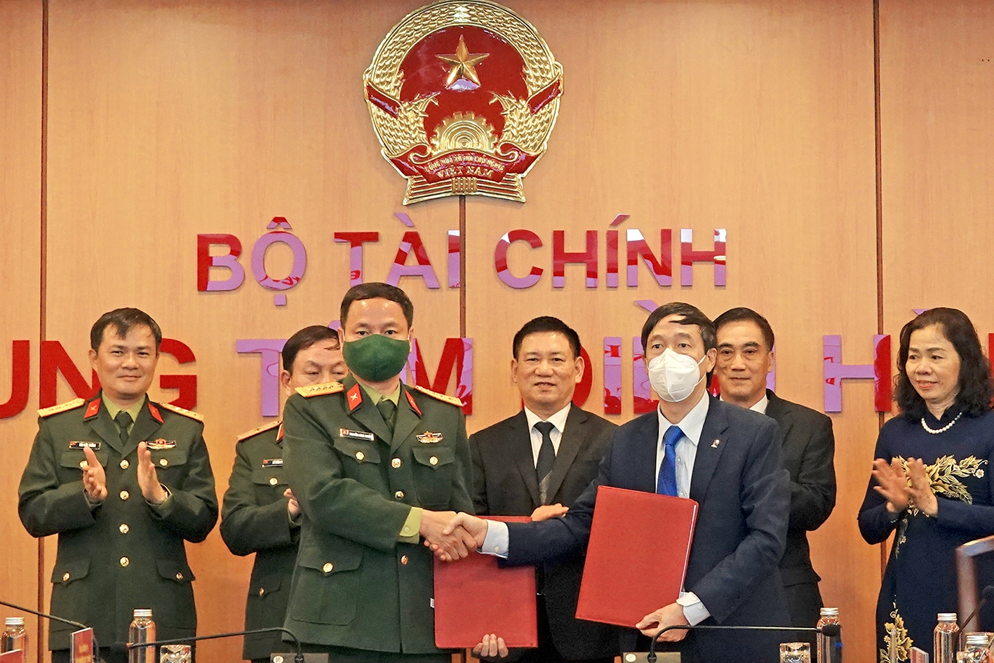 Bộ Tài chính và Tập đoàn Viettel ký sẽ hợp tác về chuyển đổi số