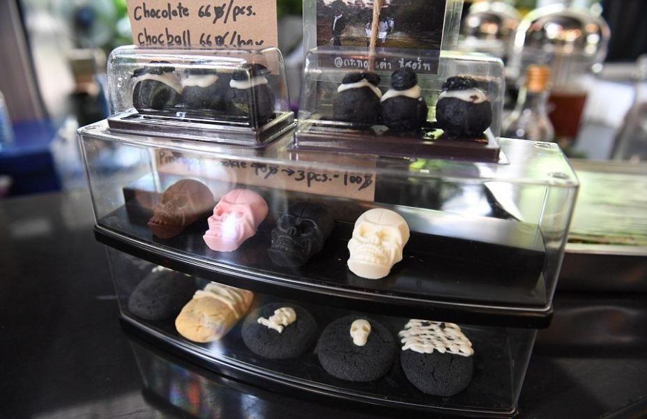 Rợn người quán cà phê 