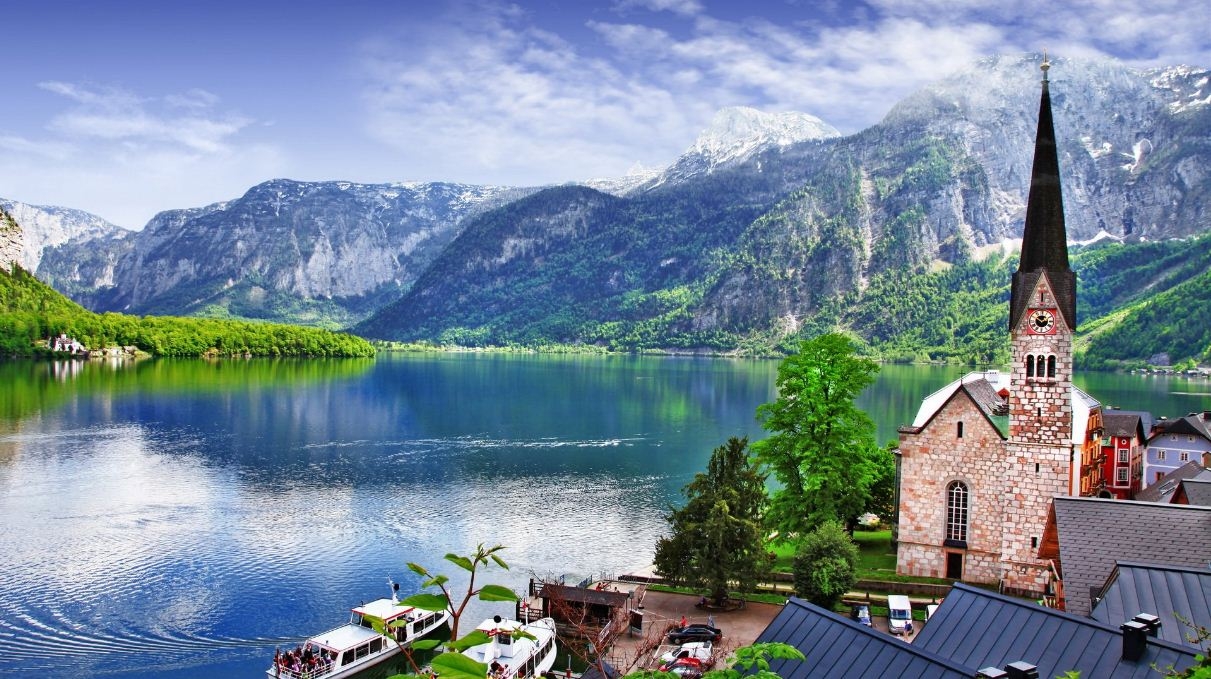Thăm ngôi làng cổ Hallstatt – Di sản văn hóa 7000 năm của nước Áo Thăm ngôi làng cổ Hallstatt - Di sản văn hóa 7.000 năm của nước Áo
