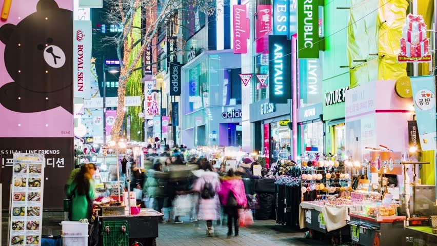 Nếm thử món cơm trộn Bibimbap nổi tiếng tại nhà hàng Gogung Insadong