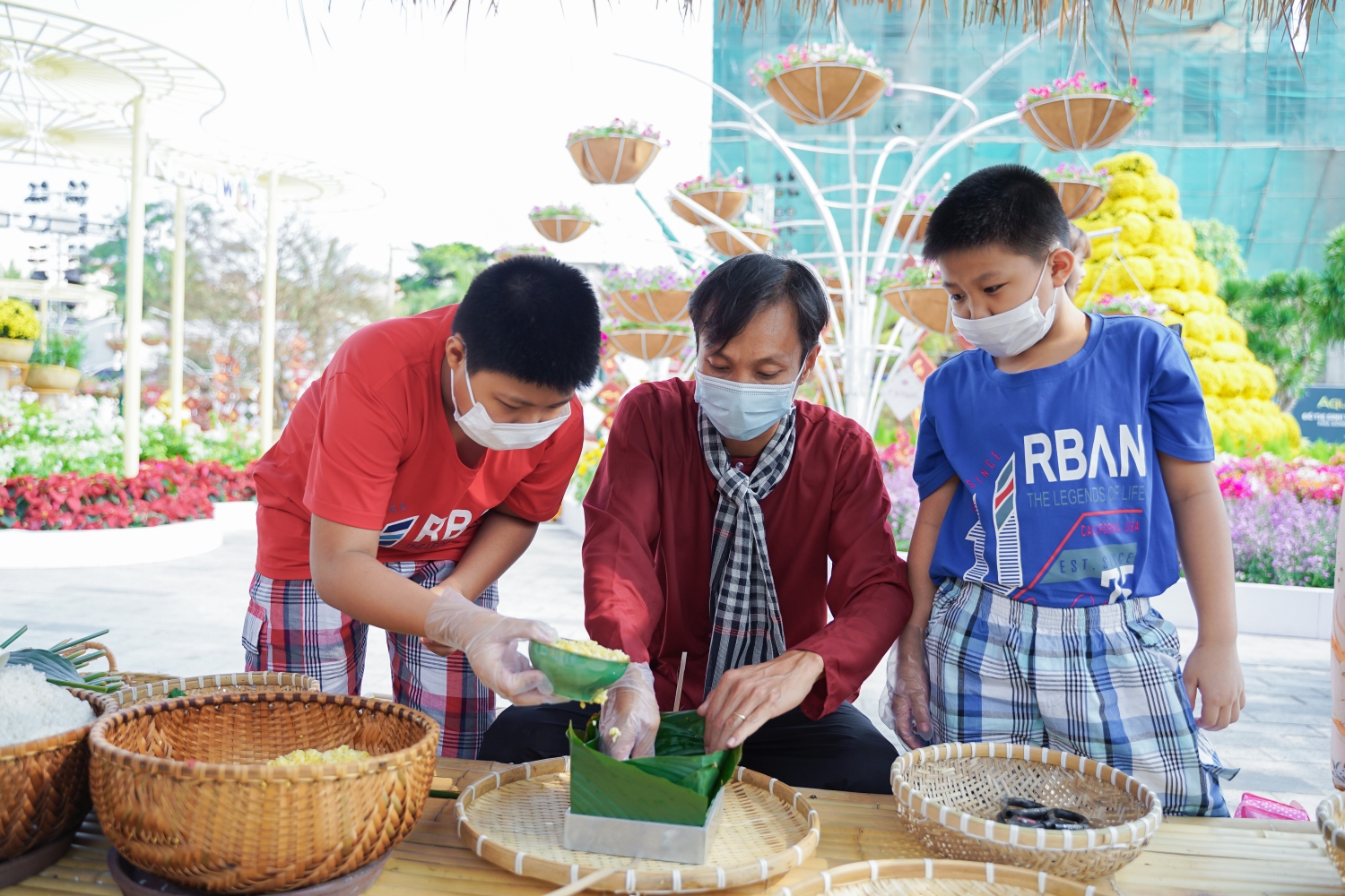 Không gian Tết 2022, chill hết nấc tại Novaland Gallery, thu hút người dân Sài Gòn rộn ràng check – in