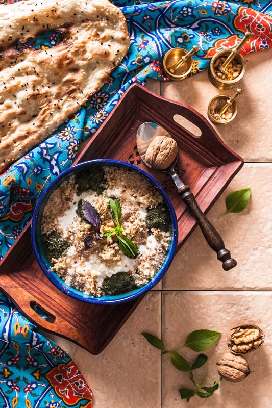 ban da biet gi ve am thuc iran